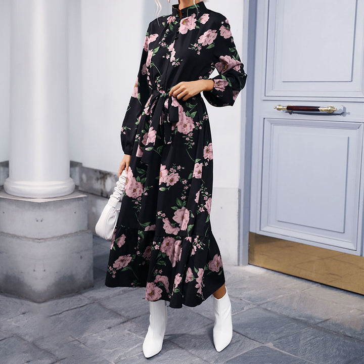 Damen Maxikleid mit Stehkragen, Blumenprint, Taillengürtel und Volantstufe Drune