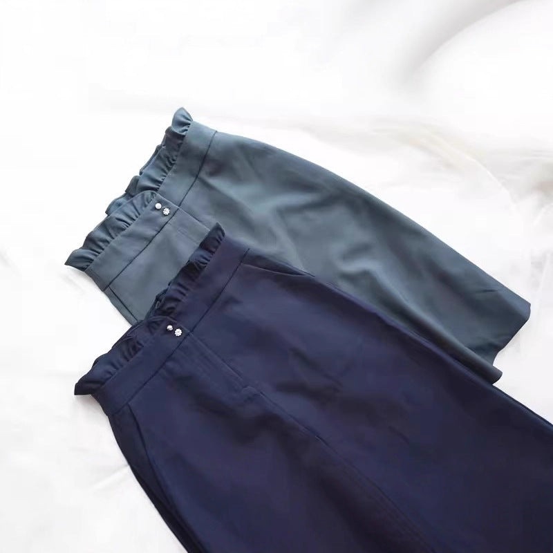 Damen Rüschenbluse mit Perlen‑Zierknopf und Manschettenrüsche Drune