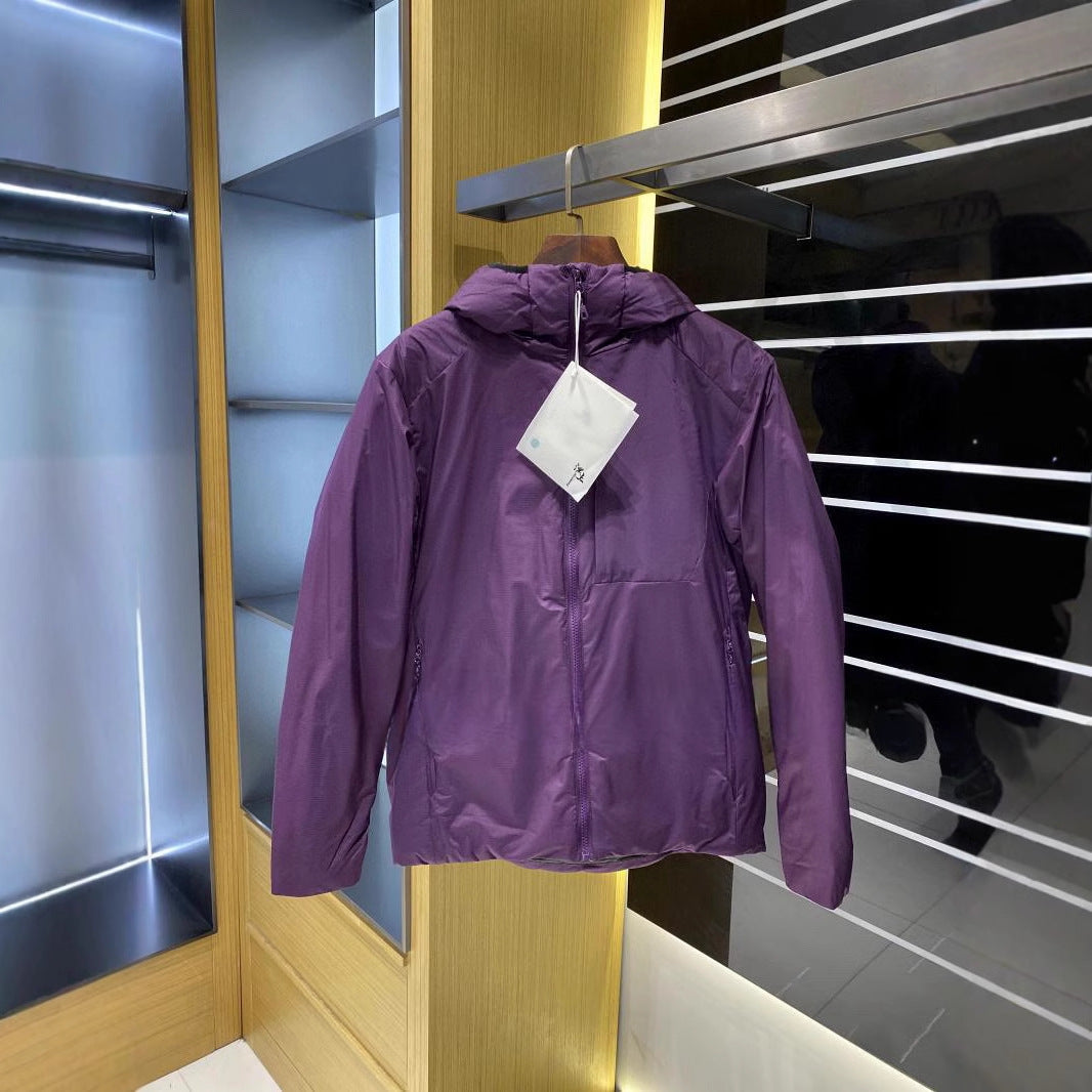 Damen Leichte wattierte Kapuzenjacke mit minimalistischer Outdoor-Isolierung Drune
