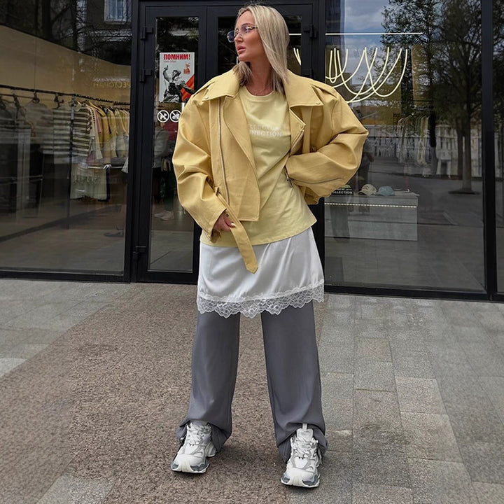 Damen Oversize-Bikerjacke aus veganem Lederimitat mit großem Revers und Taillengürtel Drune