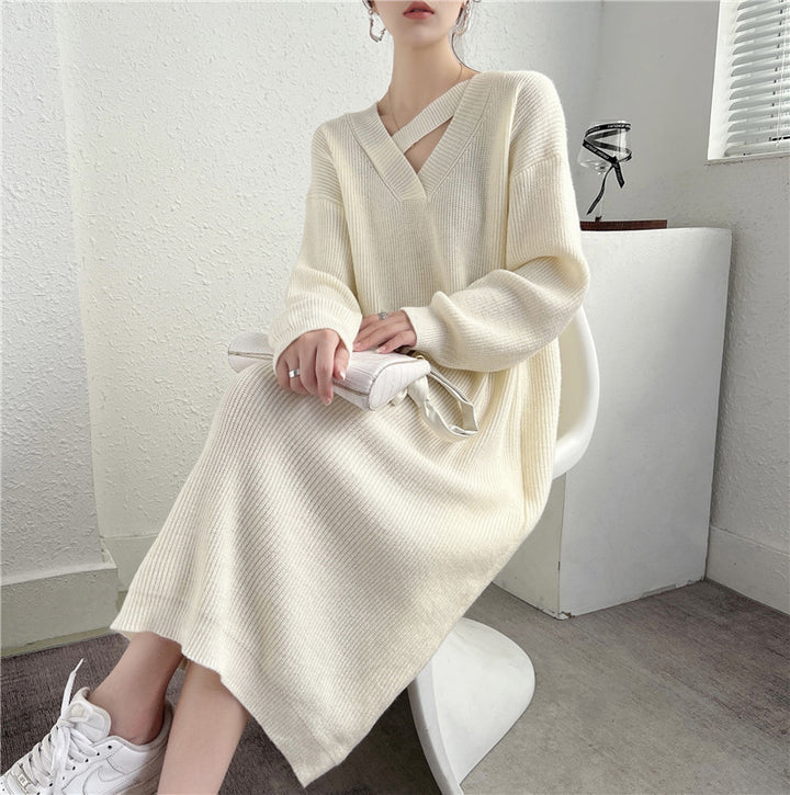 Damen Strickkleid mit tiefem V-Ausschnitt und lässigem Schnitt Drune