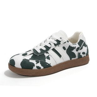 Damen Retro-Lowtop-Sneaker mit Kuhflecken-Print und gepolsterter Komfortsohle Drune