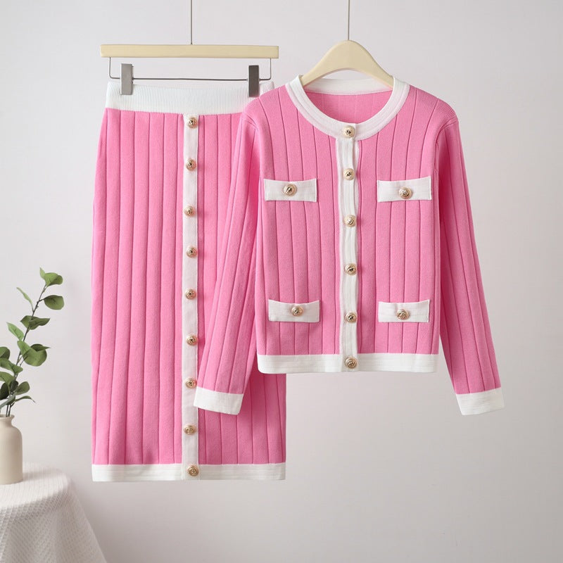 Damen stylisches Strickensemble mit dekorativen Knöpfen und Taschen Drune