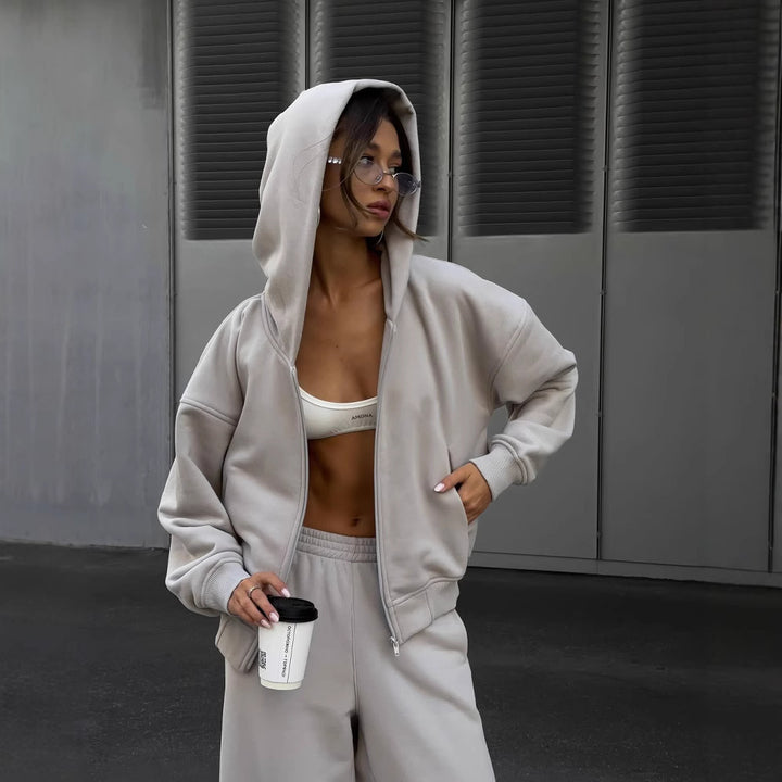 Damen extraweites Relaxed-Fleece-Set mit überlanger Kapuzenzipjacke und fließender Hose mit hohem Bund Drune