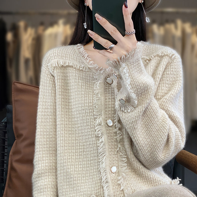 Damen Strickcardigan mit Fransenblende, Perlmuttknopfleiste und aufgesetzten Taschen Drune