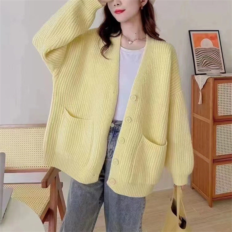 Damen Kuschelige Strickjacke mit tiefem V-Ausschnitt und praktischen Taschen Drune