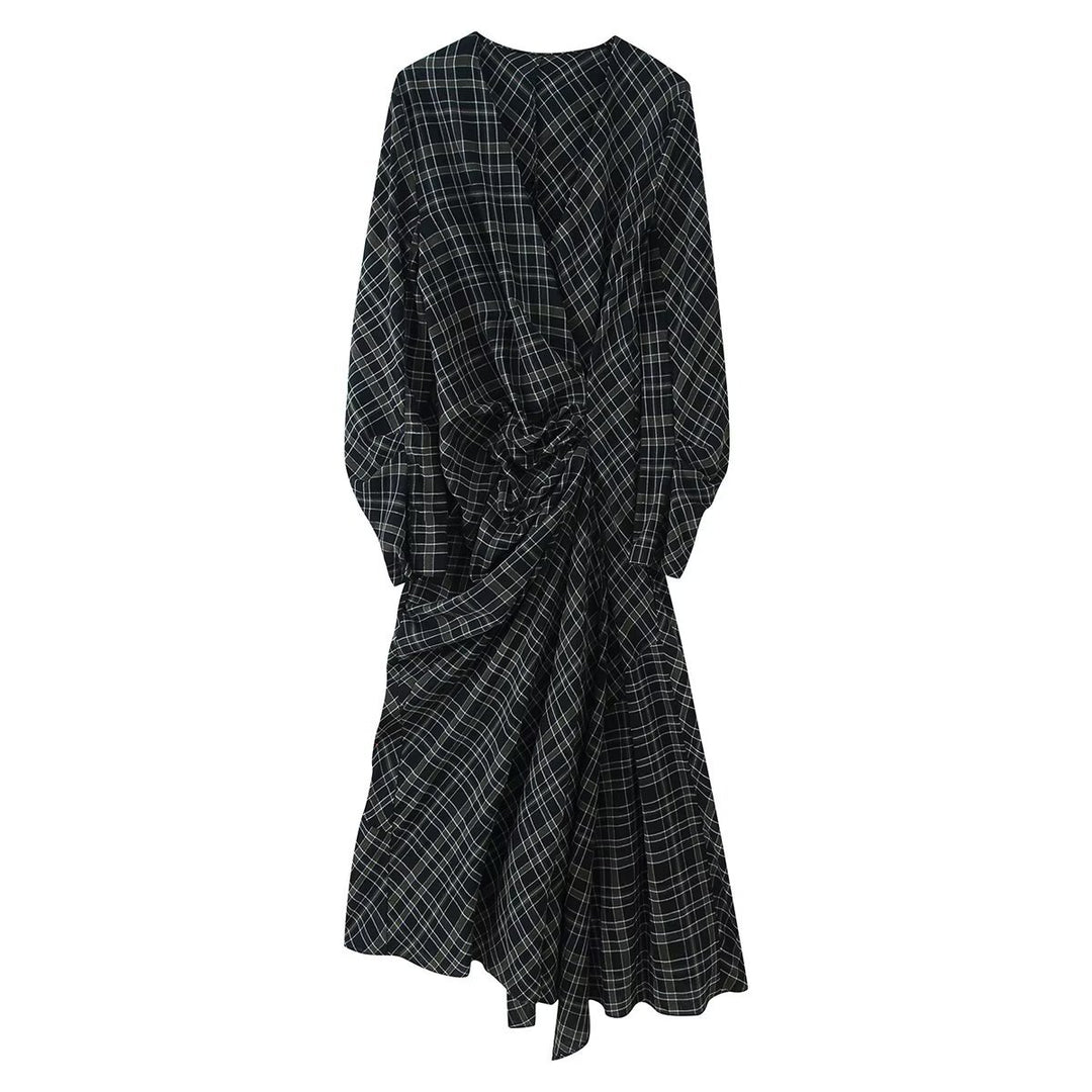 Damen Midikleid mit Wickoptik, seitlicher Raffung und asymmetrischem Saum Drune