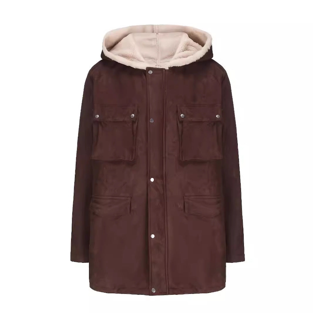 Damen warme Outdoorjacke mit Innenfutter aus Kunstfell und großen Taschen Drune