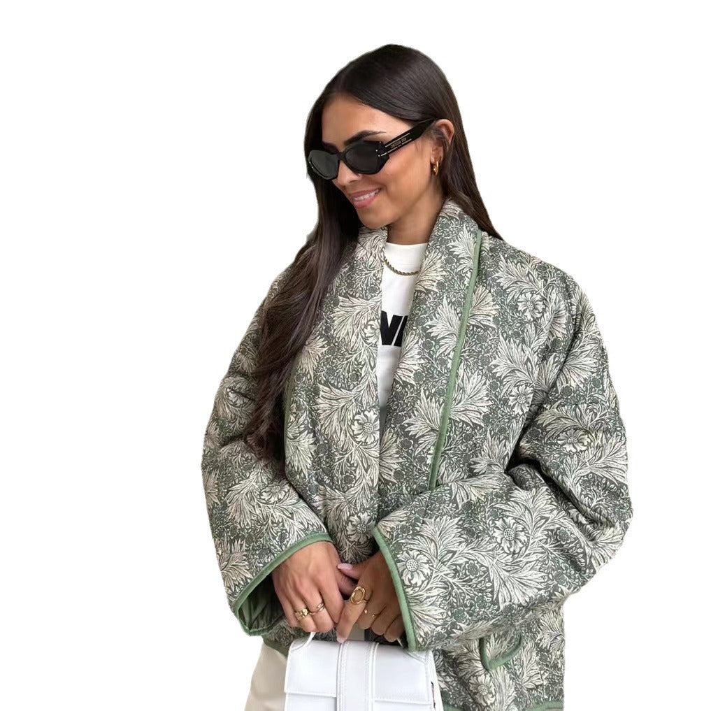Damen Kurz geschnittene Steppjacke im Vintage-Blumenmuster mit Schalkragen und Kontrastpaspel Drune
