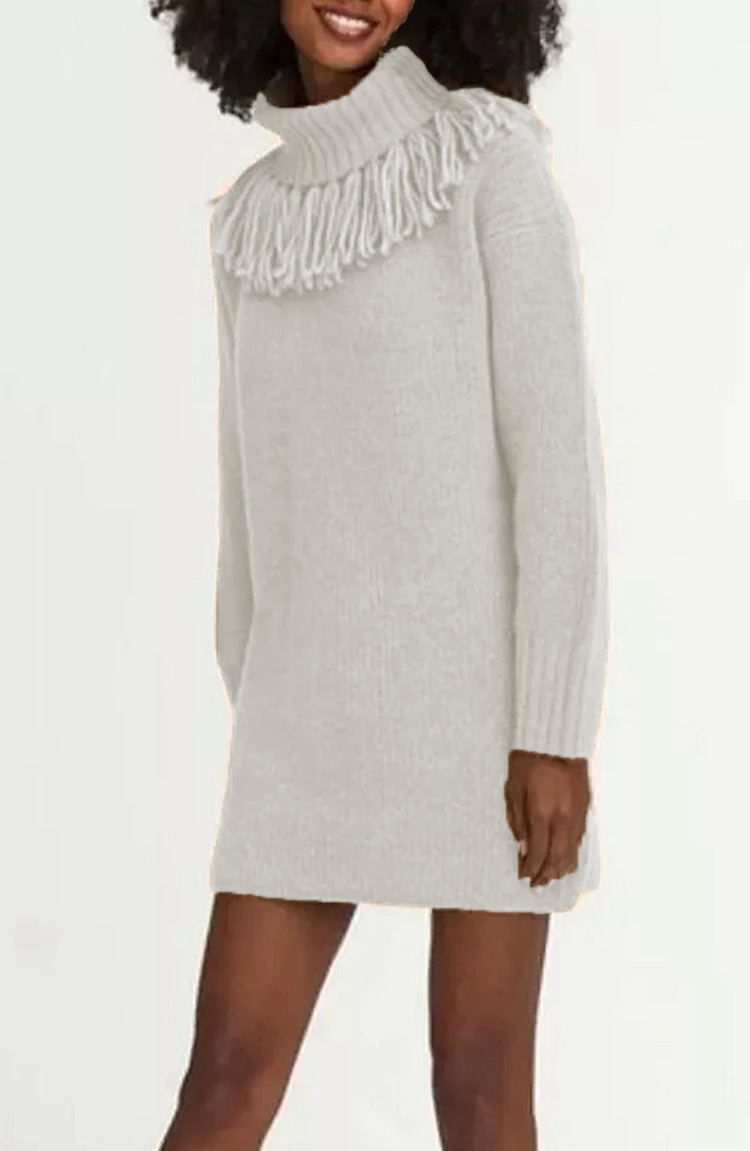 Damen Strickkleid mit Fransenkragen und gerippten Ärmeln Drune