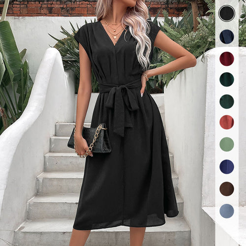 Damen Wickelkleid mit schönem V-Ausschnitt und taillierbarem Gürtel Drune