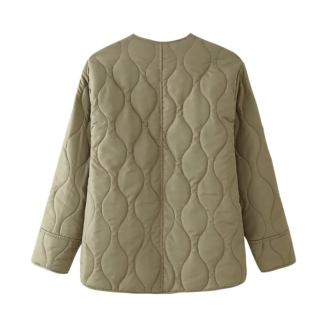 Damen nan leichte wattierte Liner-Jacke mit rundem Ausschnitt, organischer Wellensteppung und verdeckter Druckknopfleiste Drune