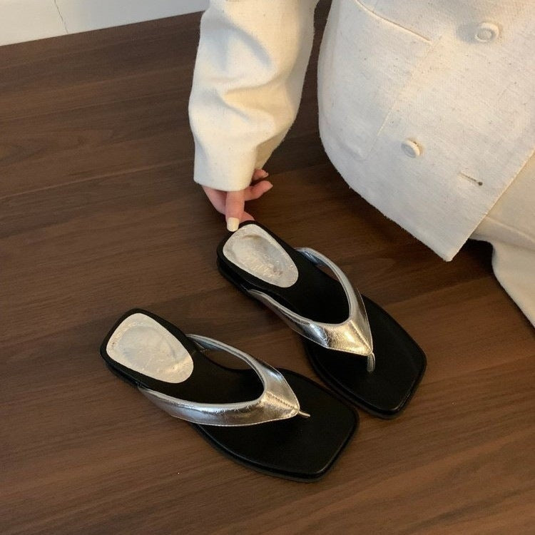 Damen Zehentrenner mit elegantem minimalistischen Design und komfortablen Fußbetten Drune