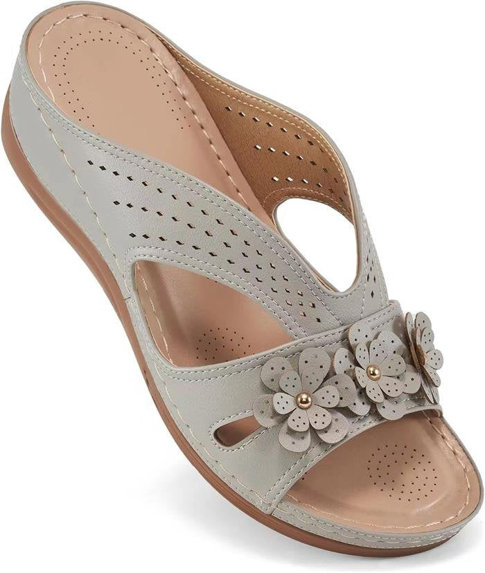 Damen Orthopädische Lederimitat-Pantolette mit Blumen‑Applikation und perforiertem Obermaterial Drune