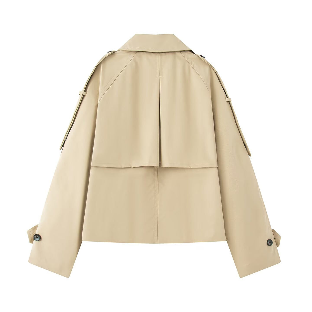 Damen Kurz geschnittener Trench mit kastiger Silhouette, Schulterpatten und breiten Manschetten Drune