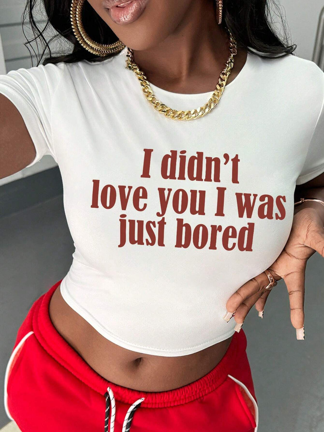 Damen T-Shirt mit kreativem Schlüsselherz-Motiv und modernem Print Drune