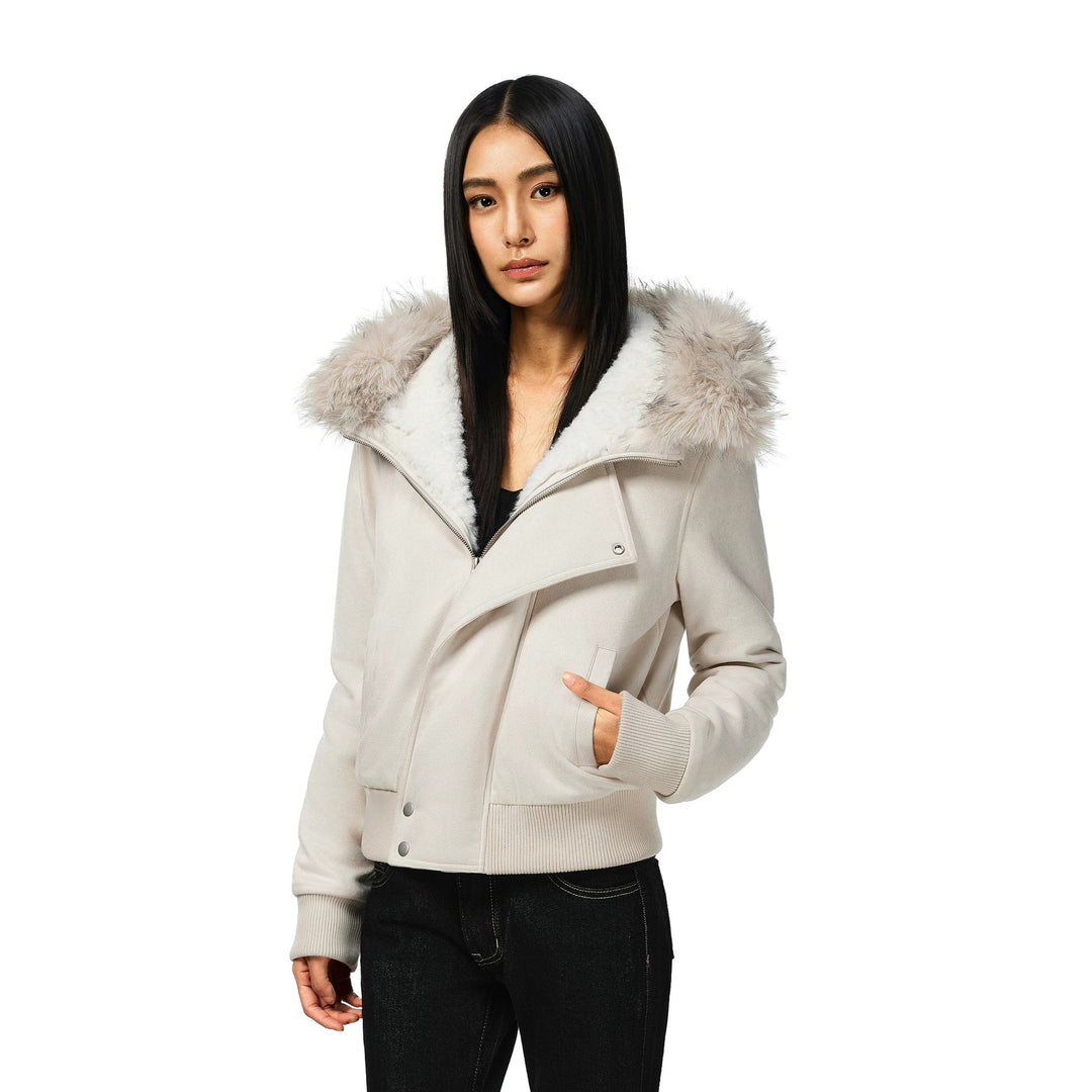 Damen nan kurze Lammfelloptik-Bomberjacke mit voluminöser Kapuzenblende und Daumenlochbündchen Drune