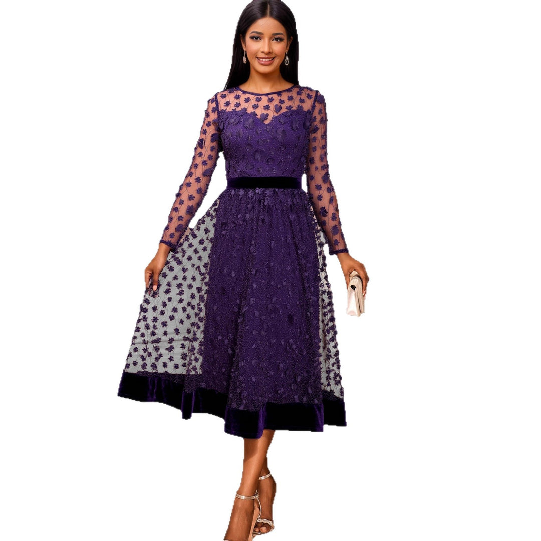 Damen elegantes A-Linien Abendkleid mit floralen Spitzenapplikationen Drune
