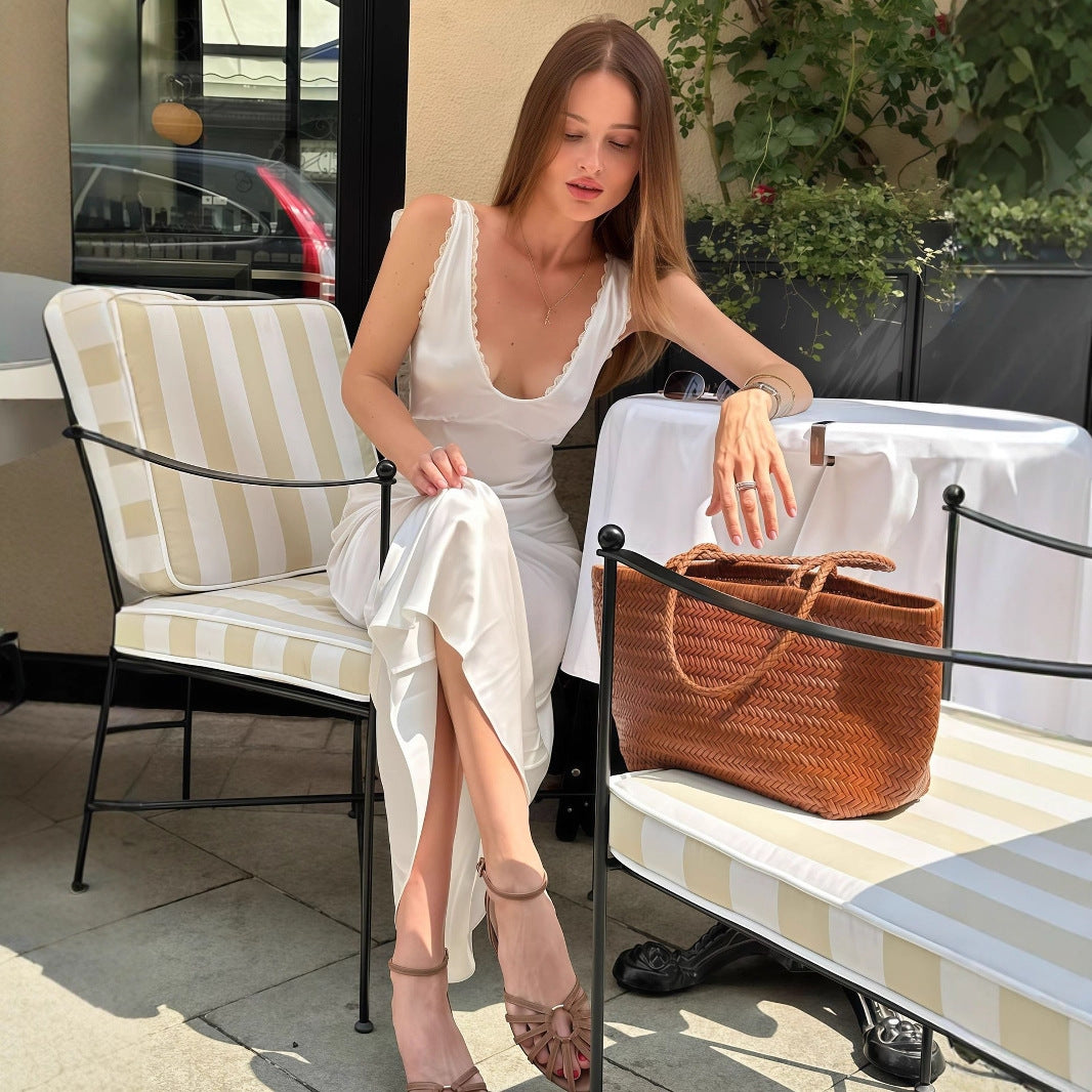 Damen elegantes Satin-Nachtkleid mit tiefem V-Ausschnitt und breiten Trägern Drune