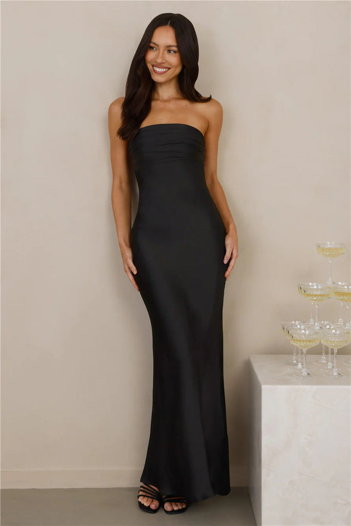 Damen Elegantes trägerloses Maxikleid mit schimmerndem Satin und figurbetontem Schnitt Drune