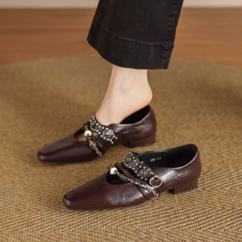 Damen elegante quadratische Mules mit niedrigem Blockabsatz, Zierriemen und Perlenapplikation Drune