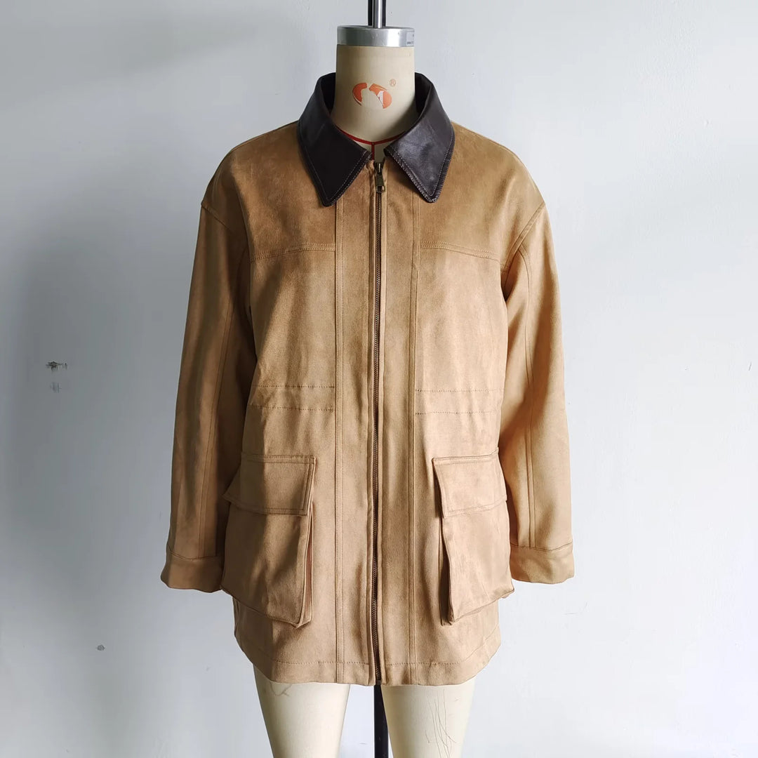 Damen nan oversized Fieldjacke mit kontrastierendem Lederkragen, verdecktem Reißverschluss und großen aufgesetzten Klappentaschen Drune