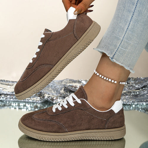 Damen Sneaker aus weichem Wildleder mit rutschfester Sohle Drune
