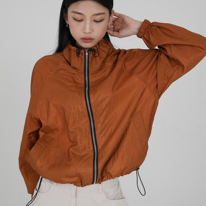 Damen atmungsaktive Jacke mit verstellbarem Kragen Drune