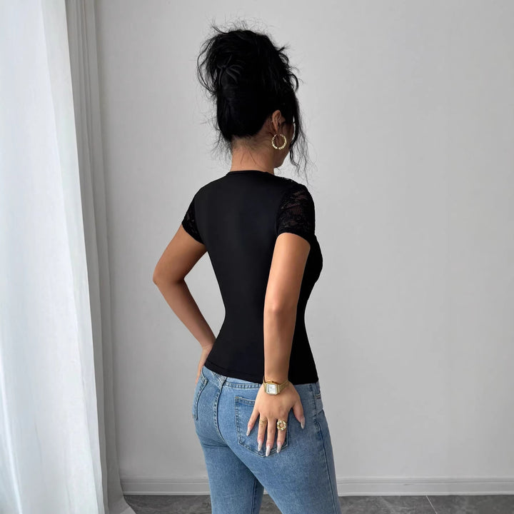 Damen nan kurzes Spitzen-Capelet mit dekorativem Metallclip und kurzen Ärmeln Drune