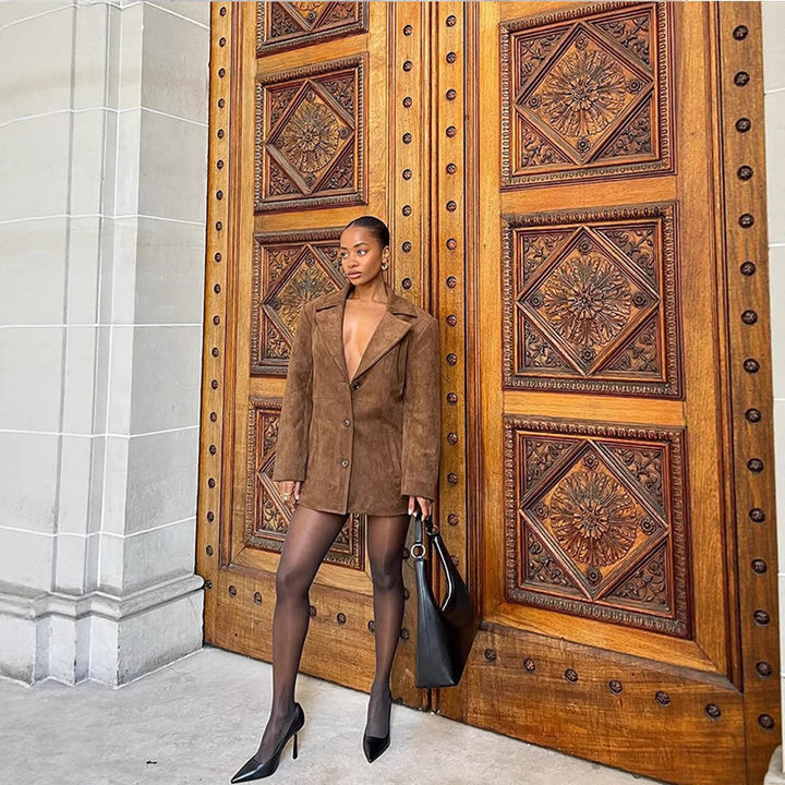 Damen Designer-Sakko mit tiefem V-Ausschnitt und modernen Details Drune