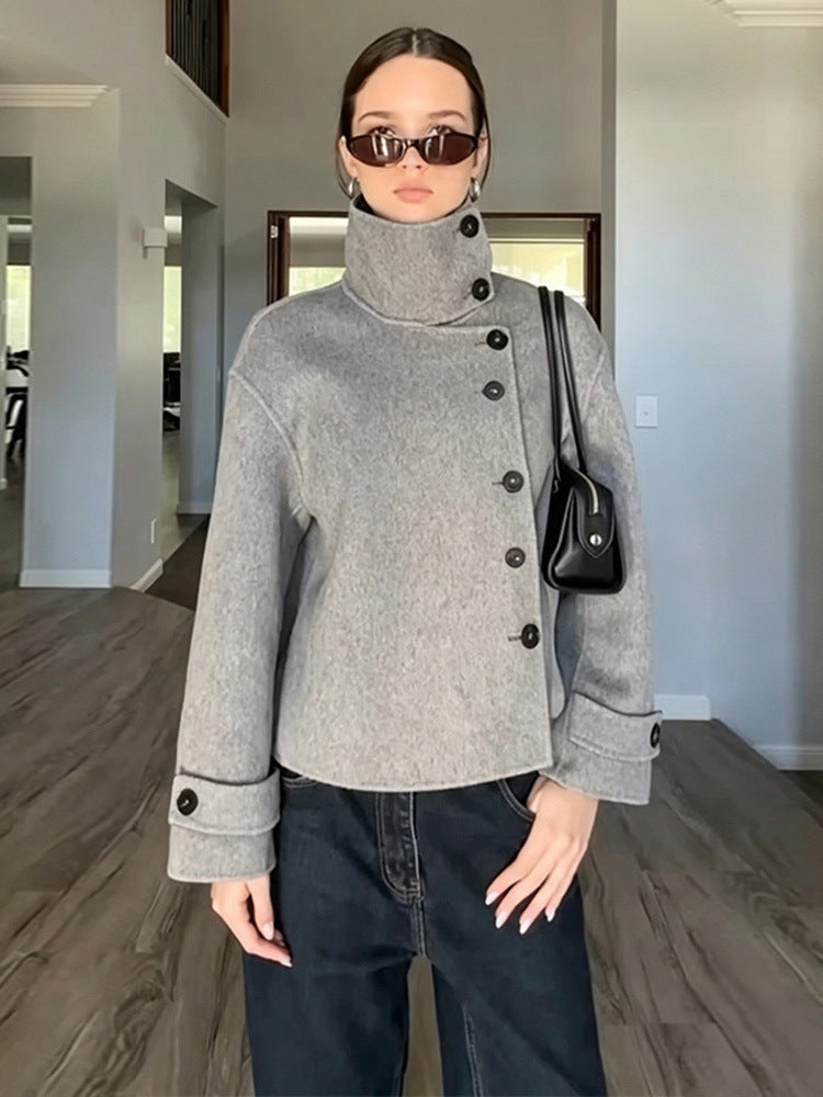 Damen Kurzer Wollmix-Mantel mit asymmetrischer Knopfleiste und hohem Stehkragen Drune