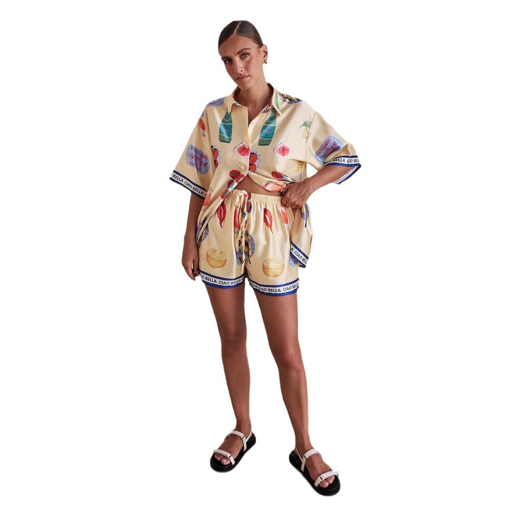 Damen Set bestehend aus stilvollem Kurzarm-Hemd und Shorts im sommerlichen Design Drune