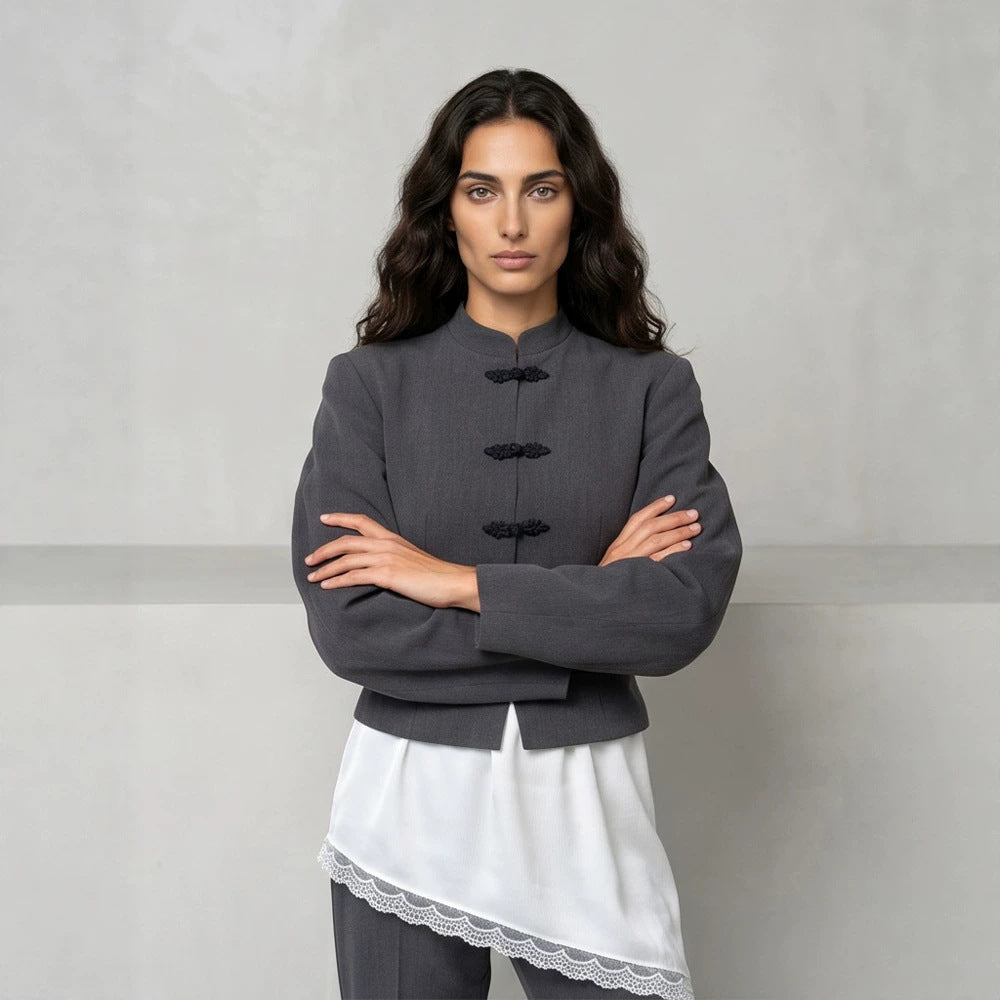 Damen Taillierter Cropped-Blazer mit Mandarin-Kragen und Zierknotenverschluss Drune