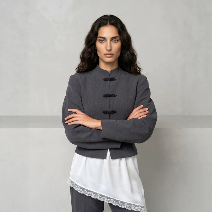 Damen Taillierter Cropped-Blazer mit Mandarin-Kragen und Zierknotenverschluss Drune
