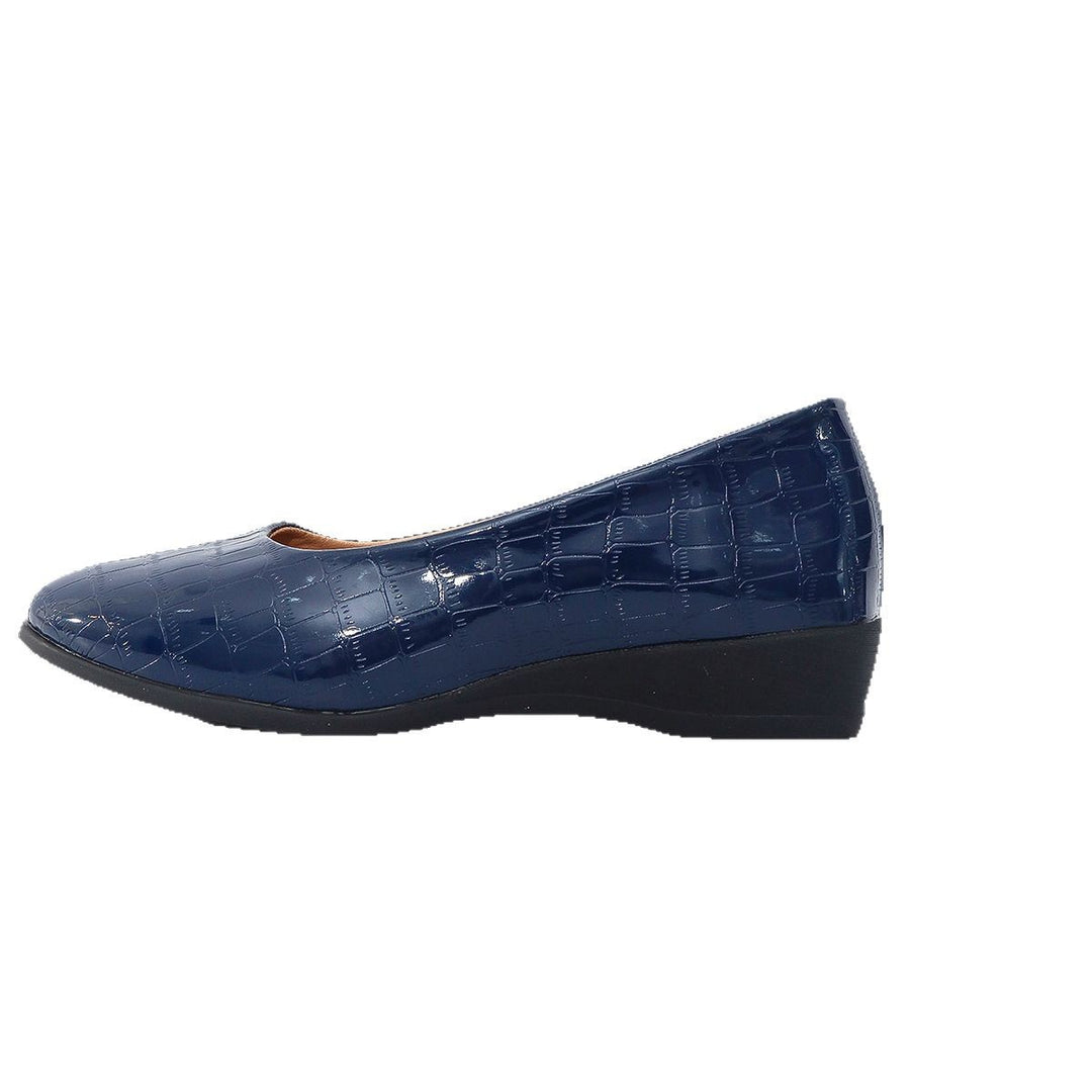 Damen  elegante Ballerina mit leichter Keilsohle und Krokoprägung Drune