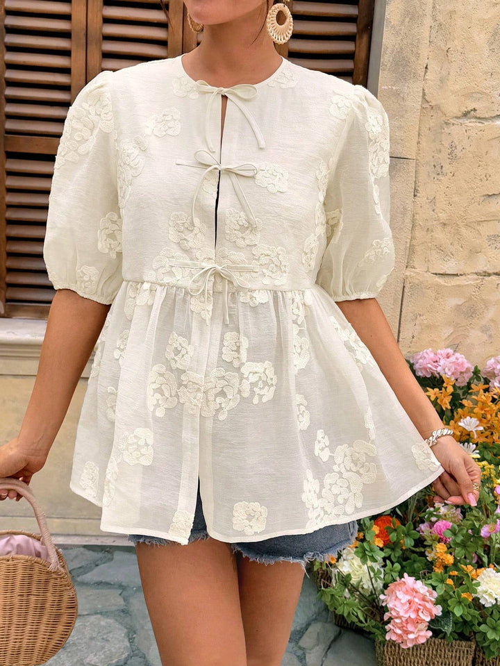 Damen verspieltes Oberteil mit floralen Details Drune