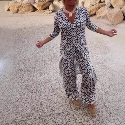 Damen Freizeit Maxi Kleid in ornamentalem Druck mit V-Ausschnitt, 3/4-Ärmeln und zentralem Frontschlitz Drune