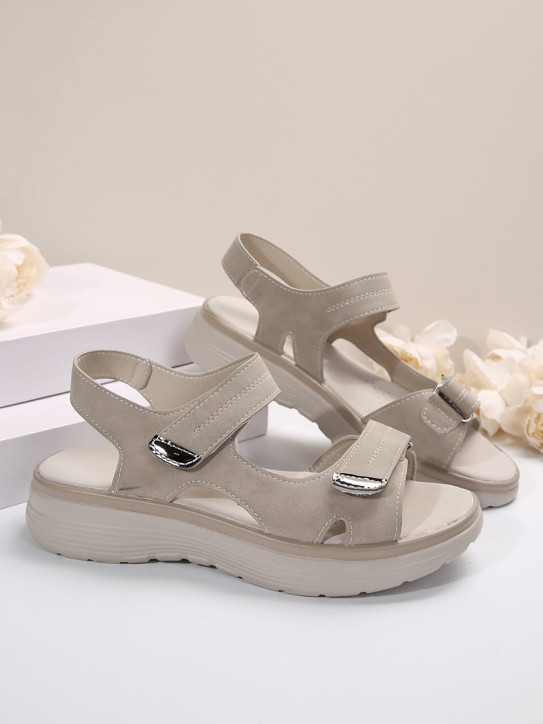 Damen Komfortable Riemensandalen mit verstellbarem Klettverschluss und ergonomischer Sohle Drune