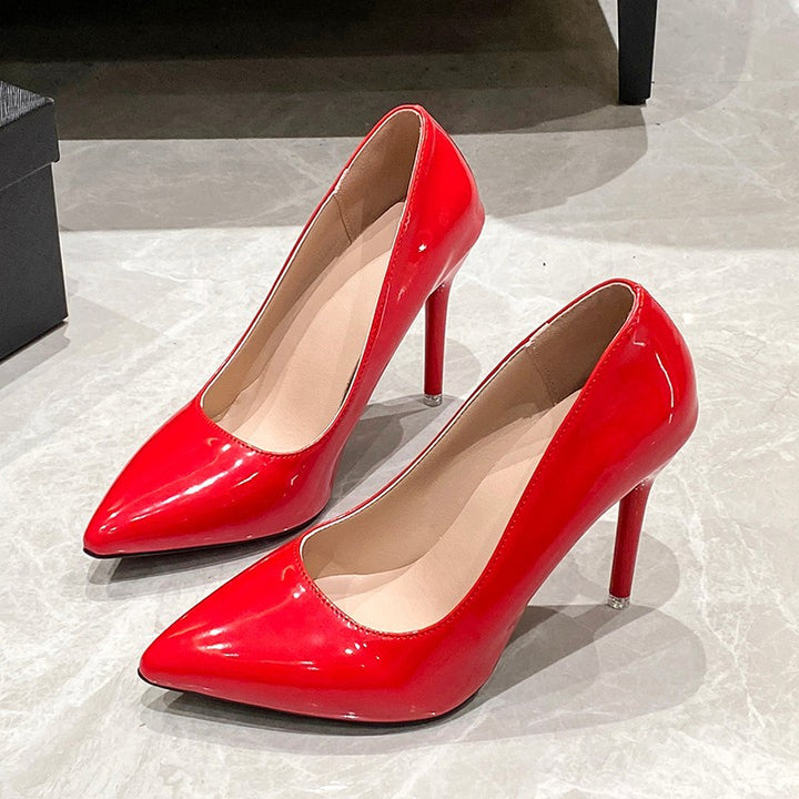 Damen Braut-Lackleder Pumps mit spitzer Zehenform und schlankem Stilettoabsatz Drune