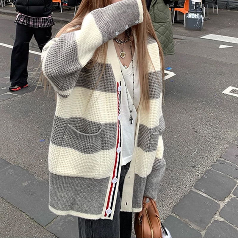 Damen Grobstrickjacke mit lässigen Streifen und großen Taschen Drune