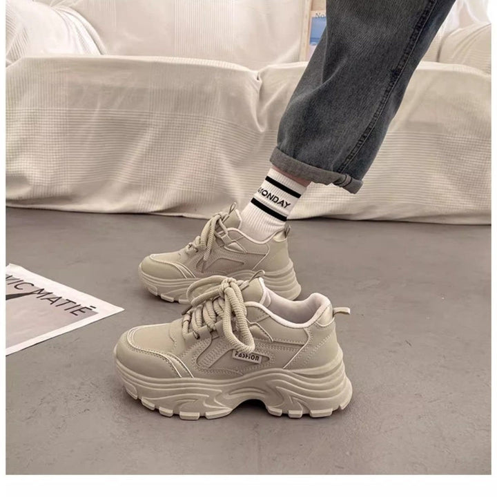 Damen Sportliche Sneakers mit robustem Profil und bequemer Dämpfung Drune