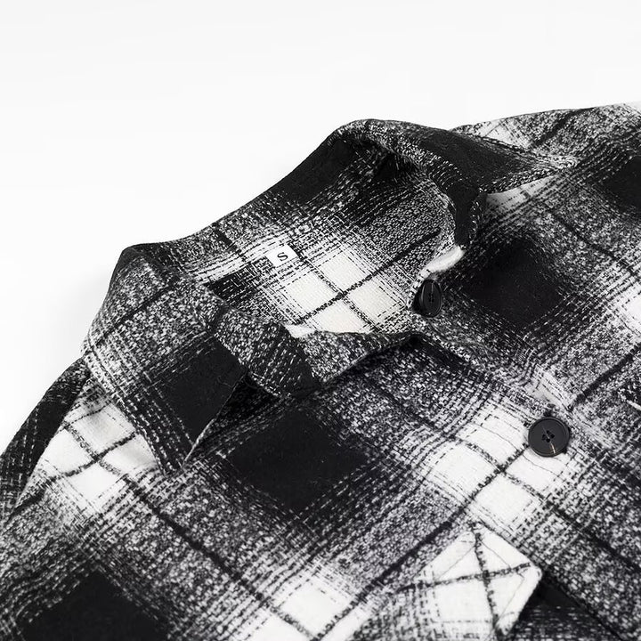 Damen Longline-Karo-Überhemd mit Oversize-Schnitt und aufgesetzten Pattentaschen Drune