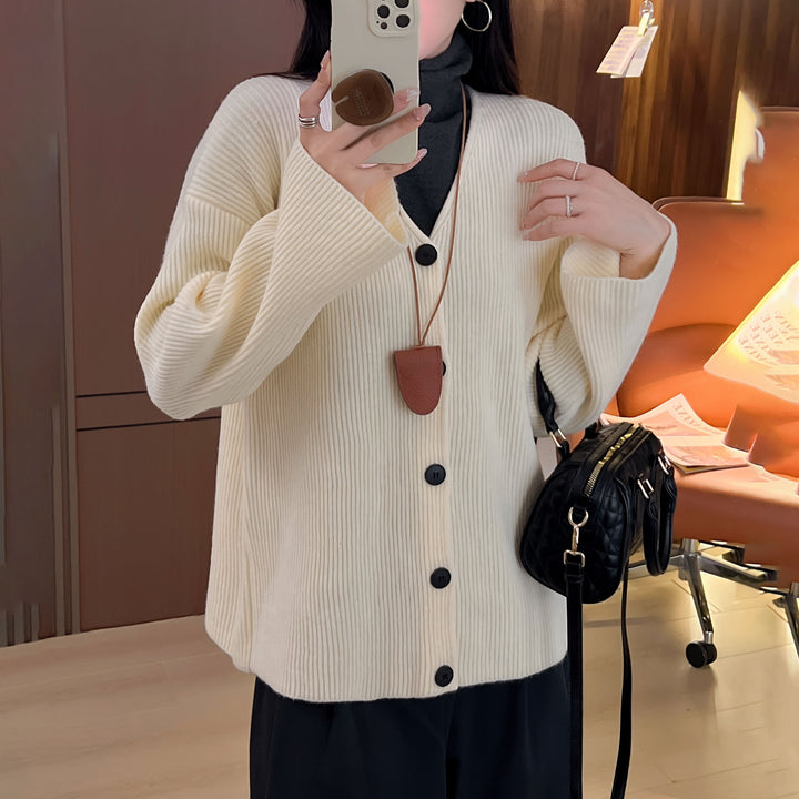 Damen lässiger Strickcardigan mit tiefem V-Ausschnitt und Knopfverschluss Drune