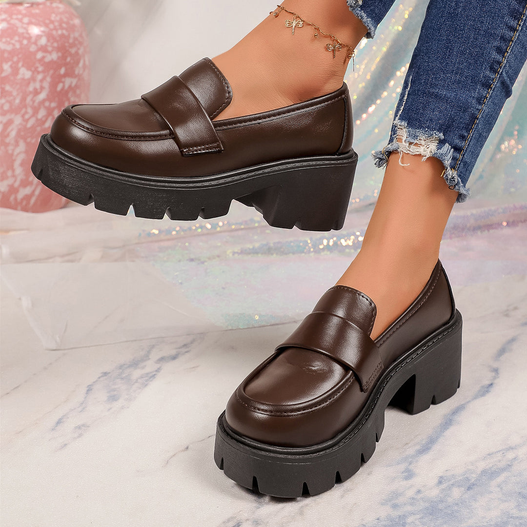 Damen Chunky Plateau-Loafer mit gezackter Gummisohle und Penny-Riemen Drune