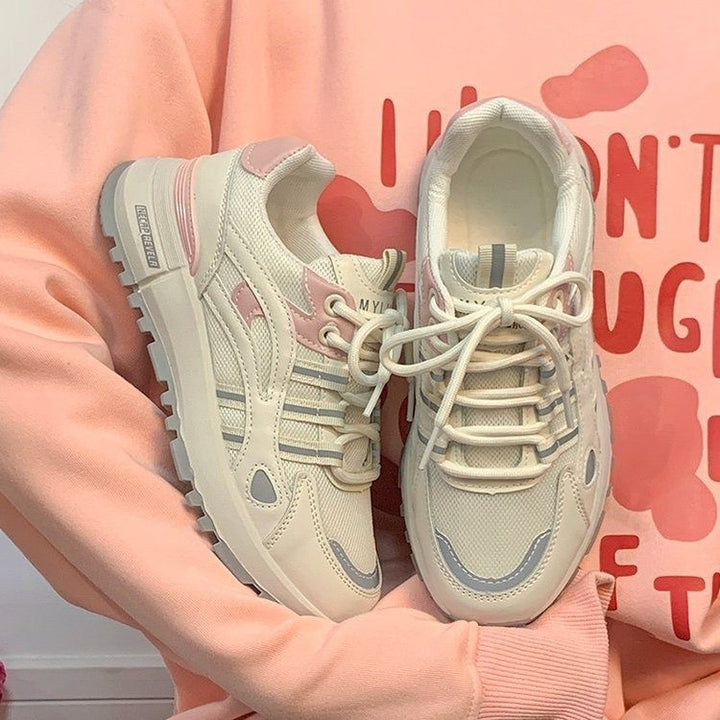 Damen Retro‑Laufstil Plateau‑Sneaker mit robuster Traktionssohle und atmungsaktivem Mesh Drune