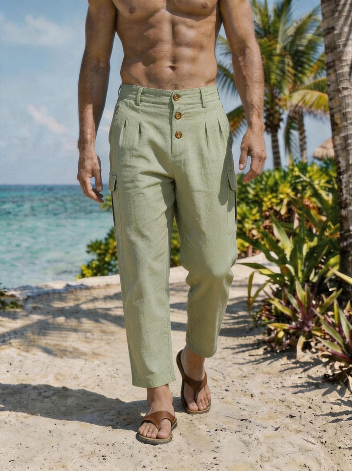 Herren Bundfalten-Cargohose mit Knopfverschluss, aufgesetzten Cargotaschen und gekürztem Bein Drune