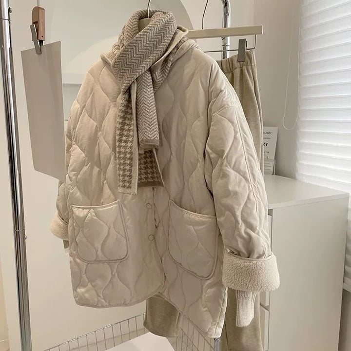 Damen Kuschelige gesteppte Jacke mit großen Taschen Drune