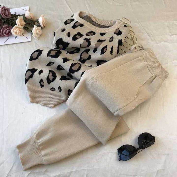 Damen stylisches Freizeitstrickset mit hohem Kragen Drune
