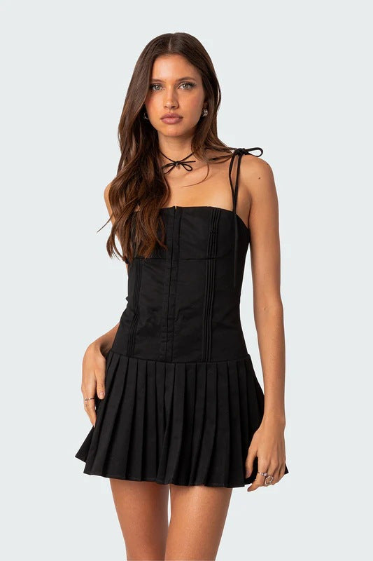 Damen Neckholder Minikleid mit Faltenrock und tailliertem Oberteil Drune
