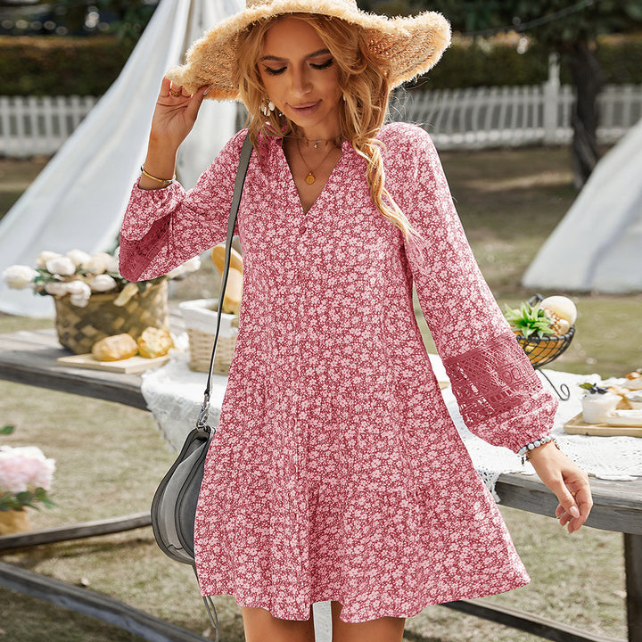 Damen nan geblümtes Stufen-Minikleid mit V-Ausschnitt, durchgehender Knopfleiste und gehäkelten Balloonärmeln Drune